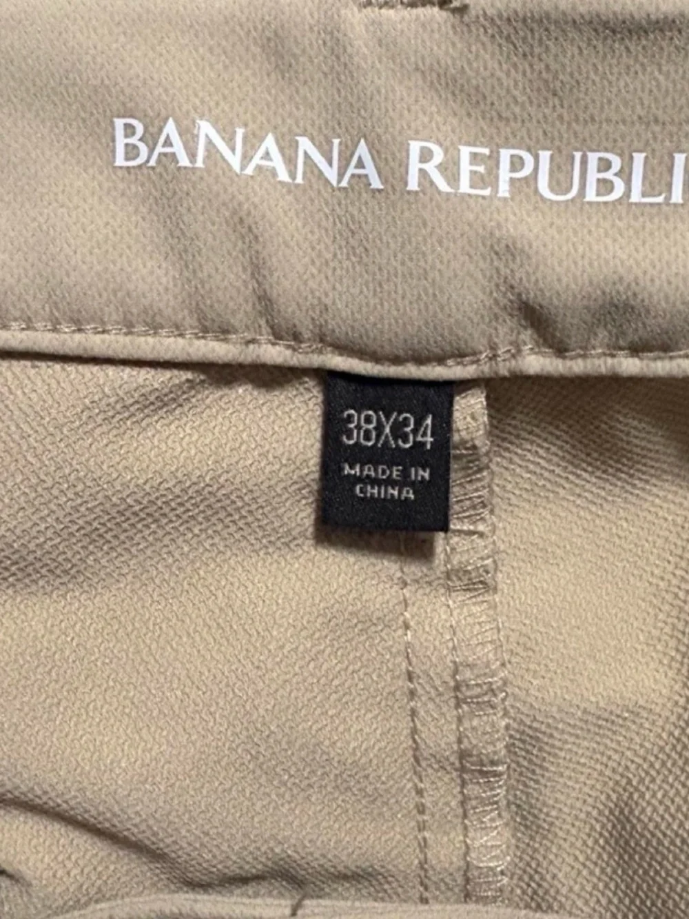 Banana Republic Men’s Khaki Performance Golf Pants Straight Leg 38x34
